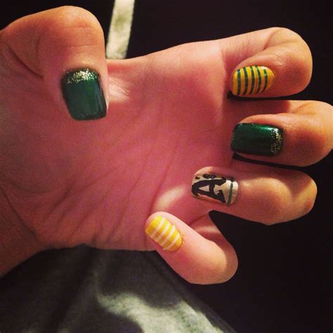 Pin by Rochelle Stroud on Mostly makeup | Nails, Nail designs, Nail art