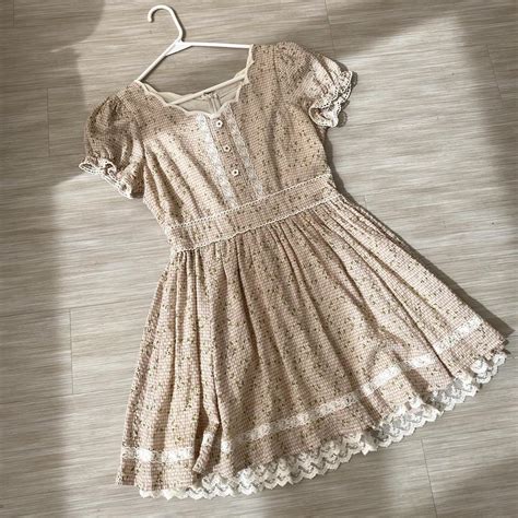 super cute kawaii mini dress    liz depop