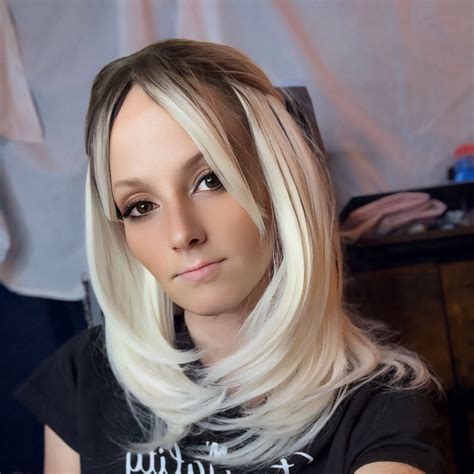 Alyssa Hart Profiles