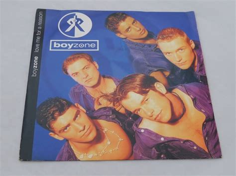 Boyzone - Love Me For A Reason (7 inch Single) - Top Hat Records