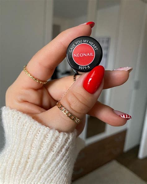 Xmas Nails - Neonail | Nägel, Armbänder knüpfen anleitung, Uv nagellack