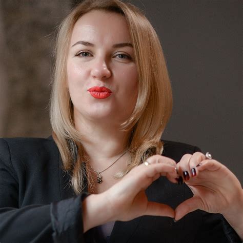 Врач-косметолог Юлия Алтухова