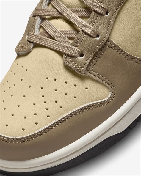 Nike Dunk Low Women's Shoes. Nike IN