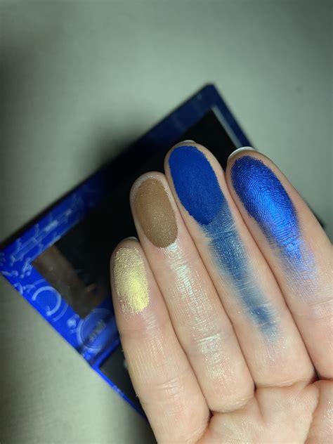 Той самий кобальтовий синій колір | MAKEUP Club
