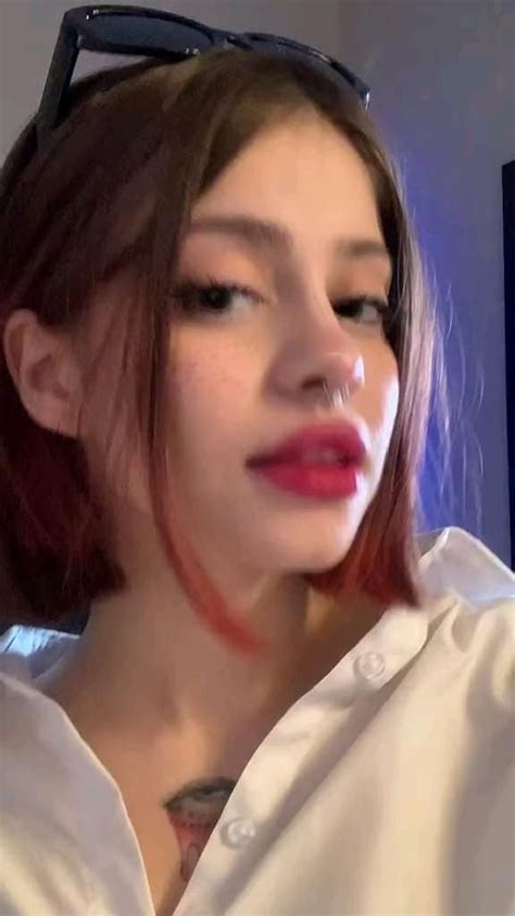 Pin by в Анонас on Ваши пины | Pretty, Ulzzang, Quick
