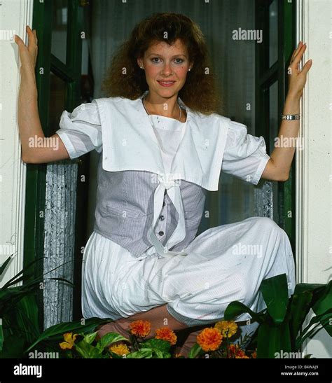 Kate capshaw 1984 hi-res stock photography and images - Alamy