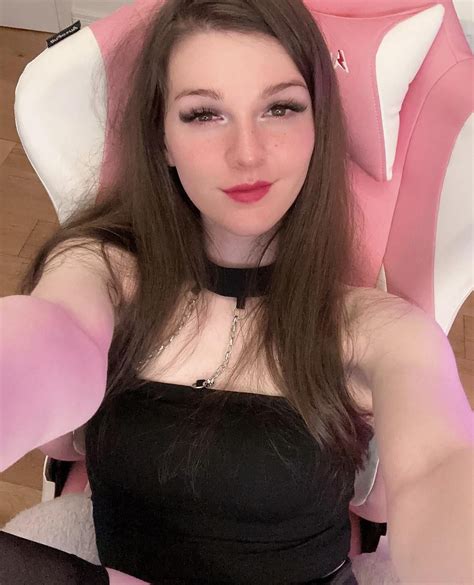 He drives me crazy : r/F1NN5TERnsfw