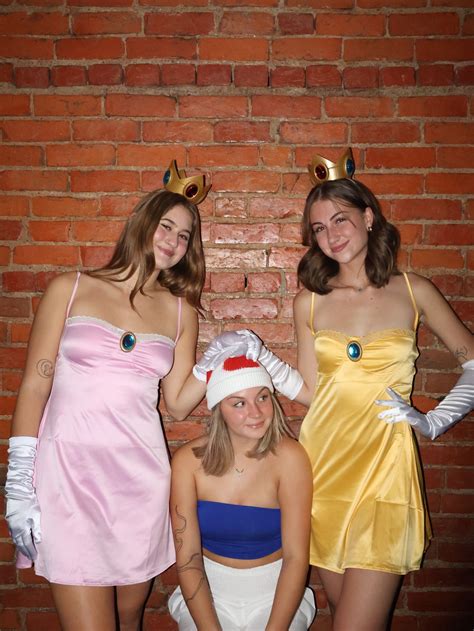 MARIO BROS COSTUME | Trio halloween costumes, Pretty halloween costumes