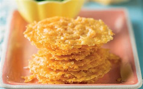 Parmesan crisps Home Recipes, Baking Recipes, Parmesan Crisps, Recipe ...