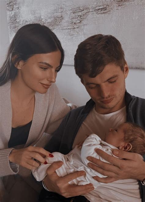Max Verstappen and Kelly Piquet | Max verstappen, Formula 1, Formula one