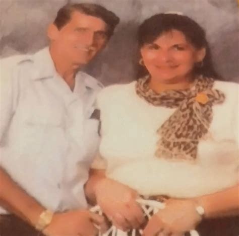 Holy Rosary Catholic Church Fairmont City Il | Sunday October 26 2025