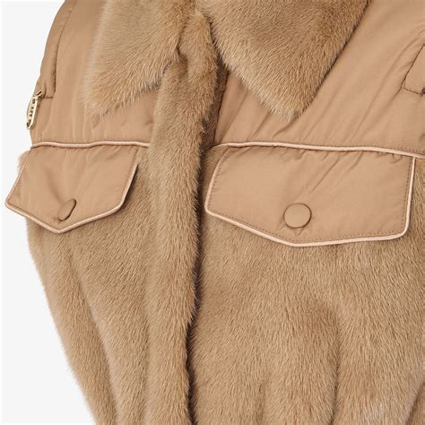 Жилет из меха норки и нейлона коричневого цвета - ЖИЛЕТ | Fendi | Ready ...