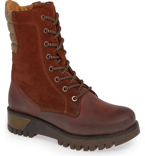 Hiking Boots Are the It Boot for Fall - theFashionSpot