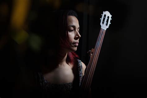 How Rhiannon Giddens Reconstructs Black Pain With The Banjo | WPSU