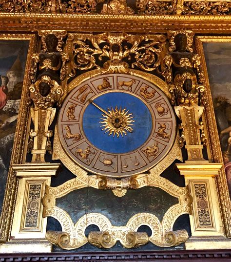 Venetian Time | off the leash