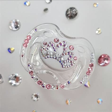 Соска со стразами Swarovski – мастер-класс как сделать самостоятельно
