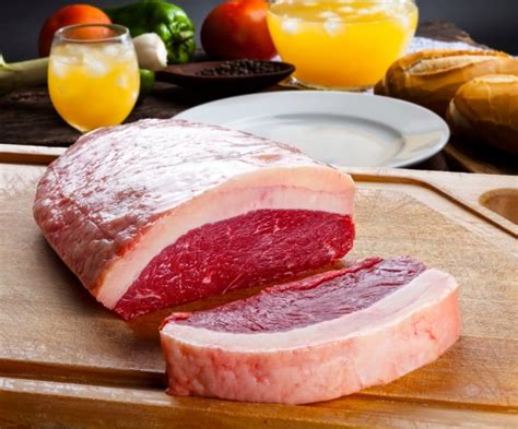 What is Picanha? A Detailed Guide with How to Cook it, Plus Recipes