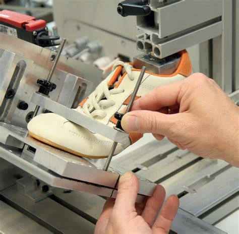 An overview of various test methods of flexing durability for footwear