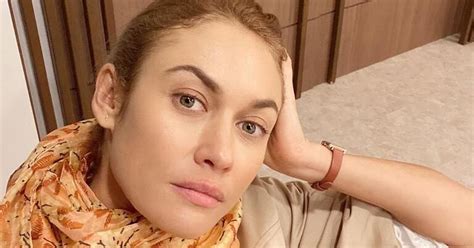 Ольга Куриленко показала себя без макияжа