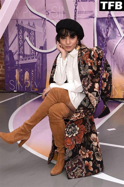 Vanessa Hudgens Nude Sexy (152 Photos) - Sexy e-Girls🔞