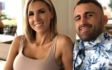 Emma Volkanovski: Alexander Volkanovski's wife: Meet Emma Volkanovski ...