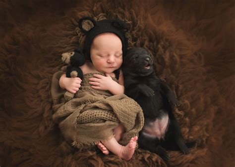 Лучшие фотографии детей и животных с фотоконкурса «Children and animals»
