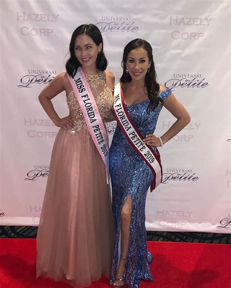 Lisa Morales - Social Media 12/24/2019 • CelebMafia