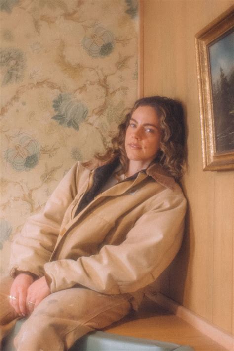 artist   riah offers  window   mind  bed