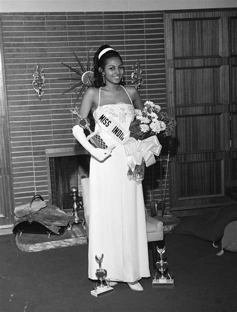 Pam Grier (1949 - ) | Denver Public Library Special Collections and