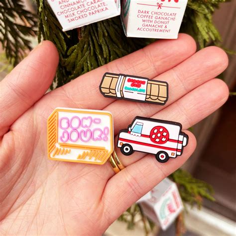 Nudes Floppy Disk – Bon Bon Bon