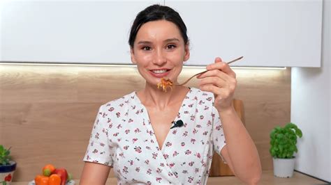 Гуляш из свинины! Мясо просто тает во рту + вкусная подлива! - YouTube