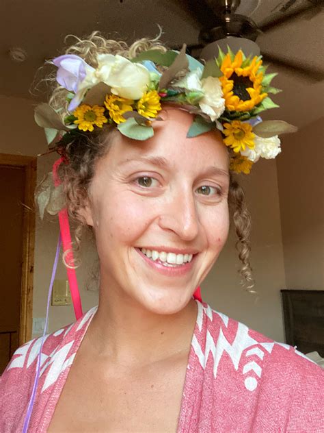 TW Pornstars - 2 pic. Ginger Banks. Twitter. On a healing retreat this