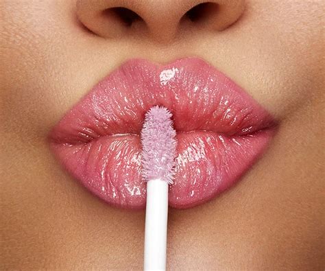 Lip Makeup: liners, pencils and lipsticks | KIKO