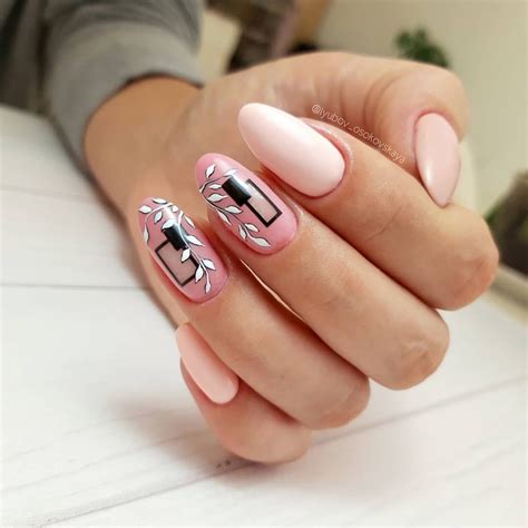 темный дизайн ногтей миндаль - uniformcustomize