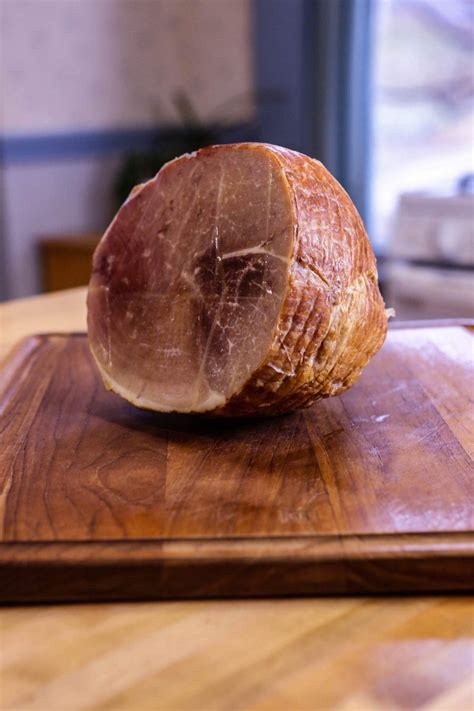 Deluxe Smoked Ham, Half - J&G Beef
