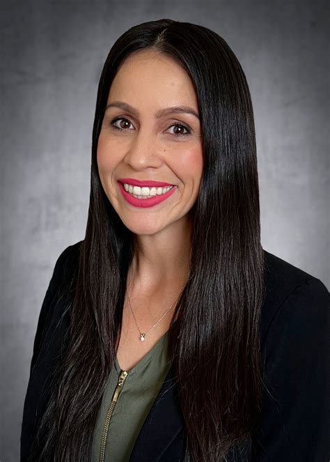 Elizabeth Mendez Nude