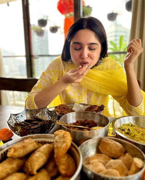A Peek Into Sharvari's FABULOUS Life! - Rediff.com movies
