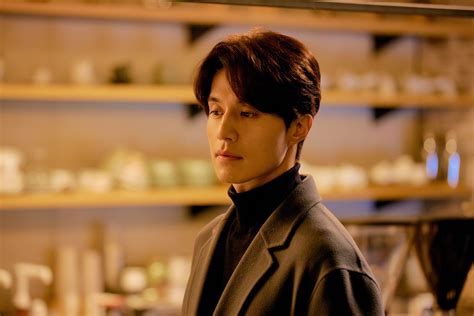 Lee Dong Wook Returns as Romance Guru in Upcoming Movie ‘Single in Seoul’