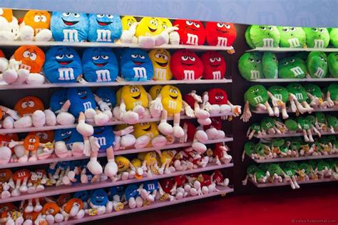 Сладкий магазин M&M's World в Лондоне - Zefirka