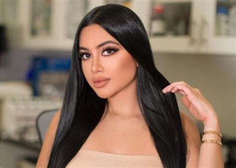 Jailyne Ojeda Age: Biography, Net Worth, Family, & More