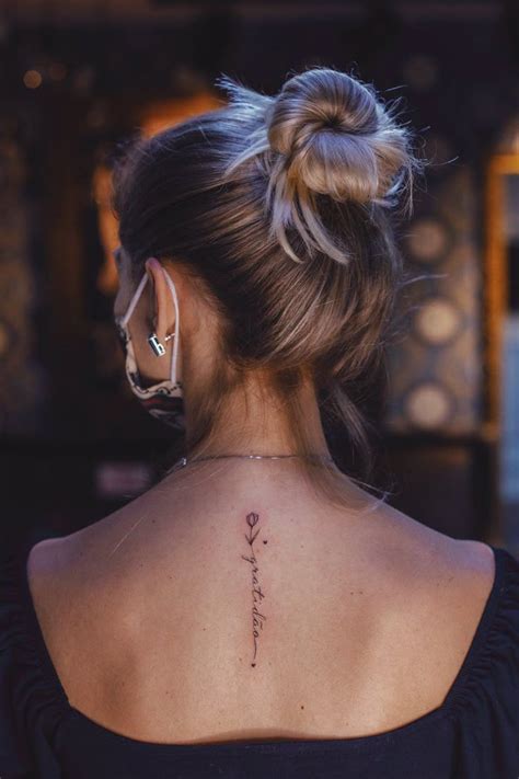 Locais Para Tatuagem Feminina - Tatuagem oculta | Tatuagem discreta feminina, Locais de tatuagem ...
