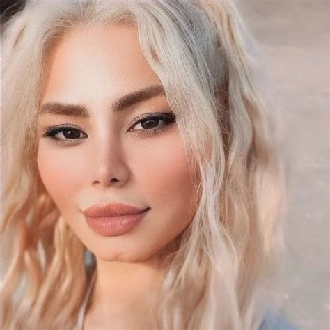zari (@zari_ghorbani1710) on Threads