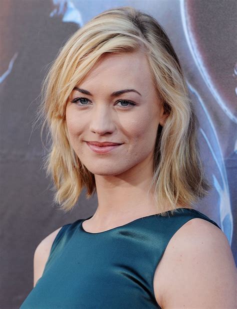 Yvonne Strahovski Pictures. Hotness Rating = 9.51/10
