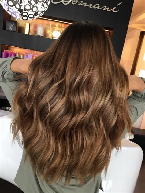 Warm Brown hair with highlights | Soft autumn light brown hair, Warm ...