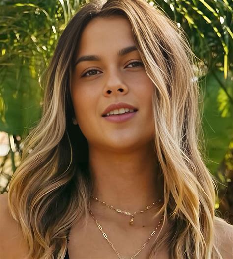 Mia Clark (Tik Tok Star) Wikipedia, Age, Videos, Boyfriend, Net Worth ...