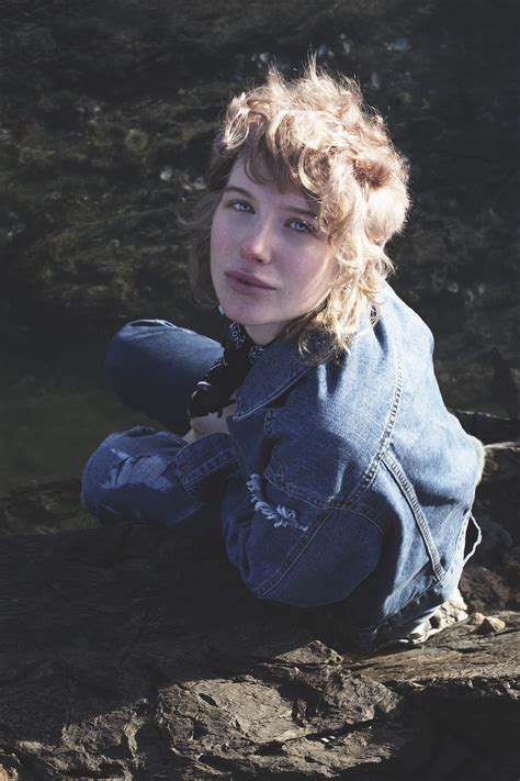 Lens On: Emma Breschi | Wonderland Magazine