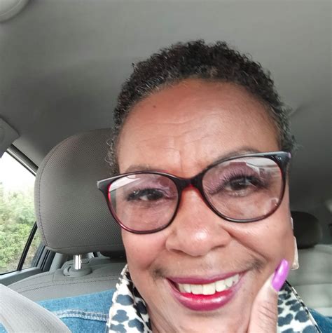 Lenora Smith, Mary Kay Independent Beauty Consultant - Home