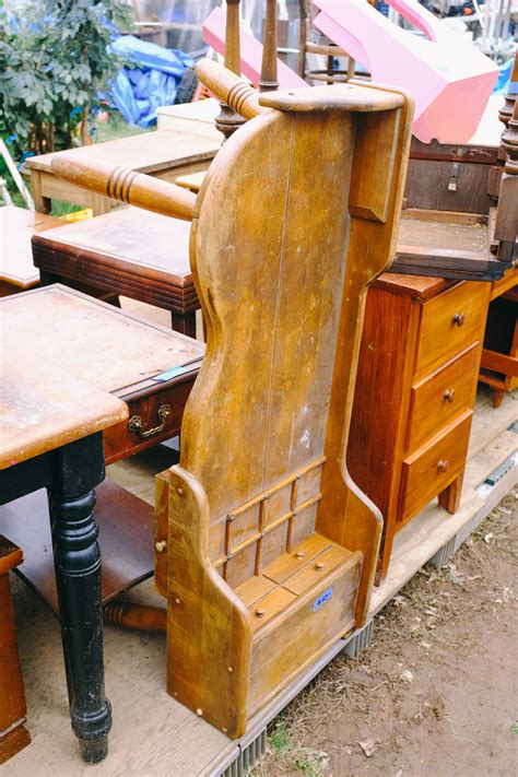 Scavenging Rare Finds at a Massive Barn Sale in New Jersey - Arthurious