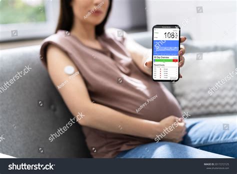 Continuous Glucose Monitoring Device: Over 412 Royalty-Free Licensable ...