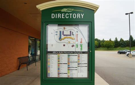 Travel Shopping: Birch Run Premium Outlets, Michigan